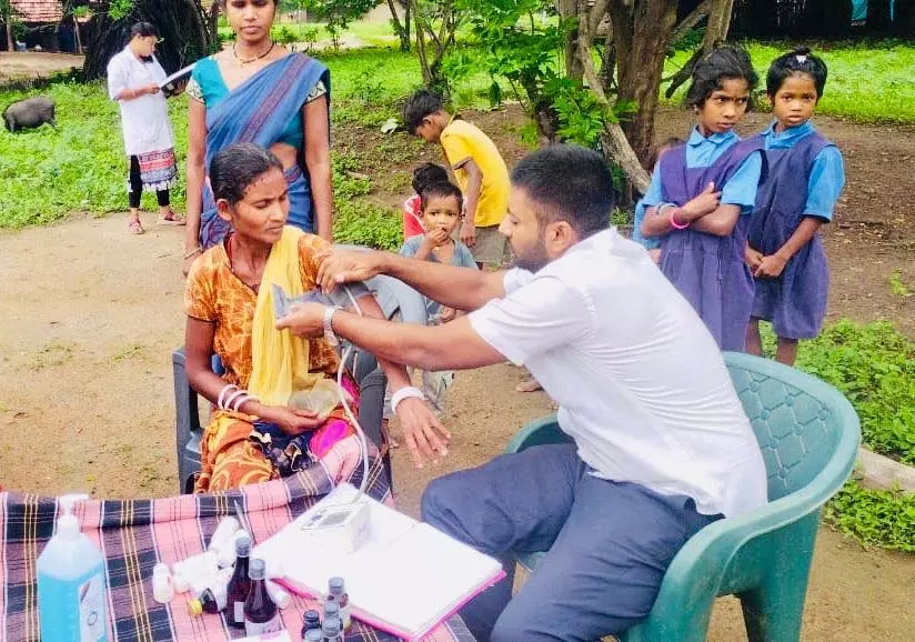 नियद नेल्लानार योजना के अंतर्गत दूरस्थ अंचलों में पहुंची स्वास्थ्य सेवाएं नियद नेल्लानार योजना के अंतर्गत दूरस्थ अंचलों में पहुंची स्वास्थ्य सेवाएं