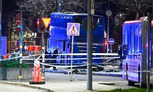 Sweden:स्टॉकहोम में बड़ा हादसा,6 लोगों की मौत, कई घायल Sweden:स्टॉकहोम में बड़ा हादसा,6 लोगों की मौत, कई घायल