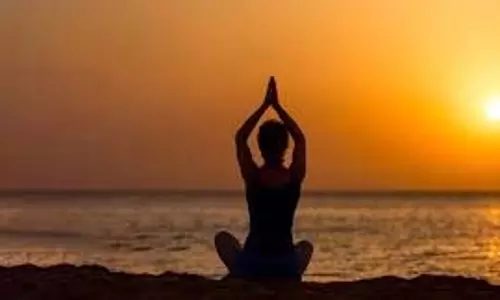 Ayurvedic Routine: जानिए ब्रह्म मुहूर्त का समय क्यों माना जाता है महत्वपूर्ण Ayurvedic Routine: जानिए ब्रह्म मुहूर्त का समय क्यों माना जाता है महत्वपूर्ण