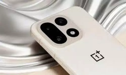 iPhone 17 : क्या OnePlus 15 5G iPhone 17 के लिए सिरदर्द बनेगा,ये हैं फ्लैगशिप के 3 किलर फ़ीचर iPhone 17 : क्या OnePlus 15 5G iPhone 17 के लिए सिरदर्द बनेगा,ये हैं फ्लैगशिप के 3 किलर फ़ीचर