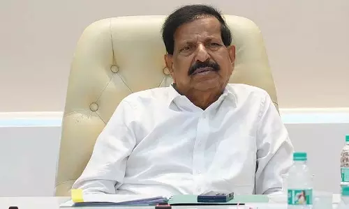 गणेश नाइक ने मिनी हॉल थिएटर को लेकर VVMC की आलोचना की, दो महीने में पूरा करने का आदेश दिया गणेश नाइक ने मिनी हॉल थिएटर को लेकर VVMC की आलोचना की, दो महीने में पूरा करने का आदेश दिया