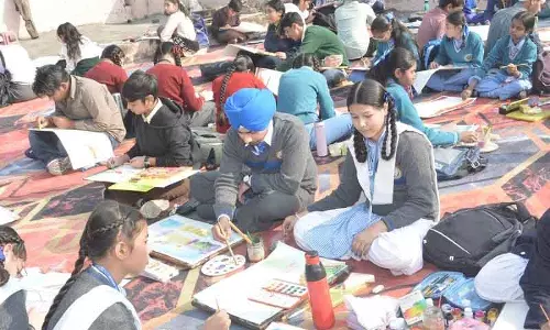 अमृतसर में बाल दिवस पर आयोजित चित्रकला प्रतियोगिता में 300 बच्चों ने भाग लिया