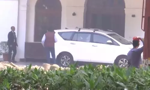बिहार में महागठबंधन की शिकस्त: कांग्रेस की तगड़ी हार, मल्लिकार्जुन खड़गे के घर बड़ी बैठक हो रही