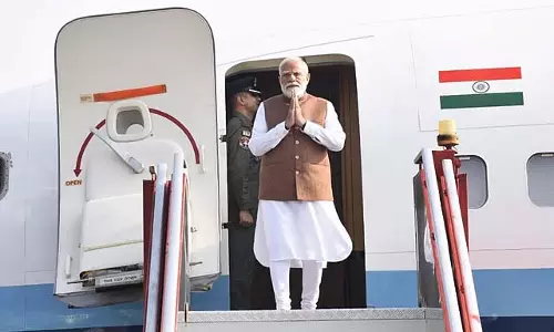 सूरत में निर्माणाधीन बुलेट ट्रेन परियोजना: PM Modi ने किया निरीक्षण सूरत में निर्माणाधीन बुलेट ट्रेन परियोजना: PM Modi ने किया निरीक्षण