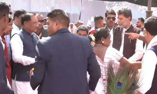जगदलपुर पहुंचे CM साय जनजातीय गौरव दिवस में हुए शामिल