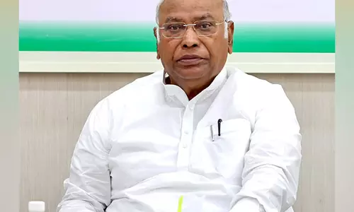 Kharge ने नौगाम विस्फोट की निंदा की, आतंकवाद विरोधी उपायों को मजबूत करने का आह्वान किया