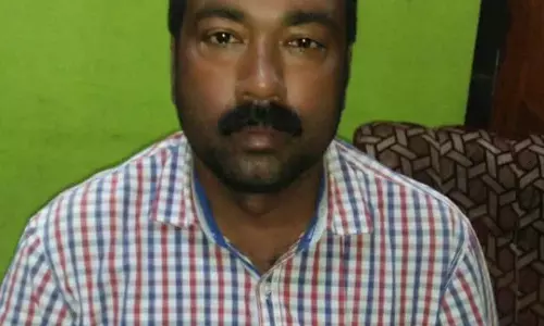 Keonjhar में केंद्रपाड़ा पुलिस पर हमला, आरोपी रिहा Keonjhar में केंद्रपाड़ा पुलिस पर हमला, आरोपी रिहा