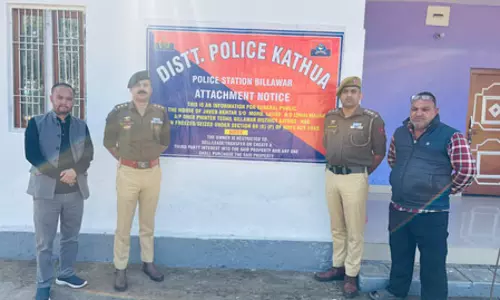 पुलिस ने ड्रग तस्कर की लाखों की अचल संपत्ति कुर्क की