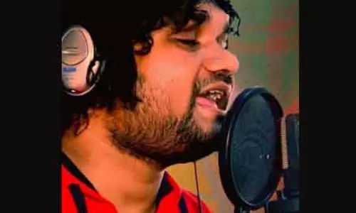 ओडिया गायक हुमेन सागर की हालत गंभीर, वेंटिलेटर पर ओडिया गायक हुमेन सागर की हालत गंभीर, वेंटिलेटर पर