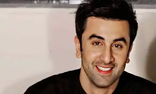 फर्जी Instagram account से रणबीर ने की ठगी! क्या है इस फिनस्टा की कहानी? फर्जी Instagram account से रणबीर ने की ठगी! क्या है इस फिनस्टा की कहानी?