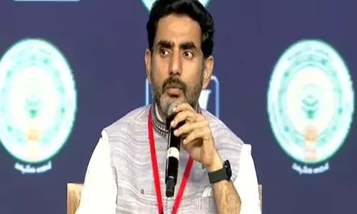 कृत्रिम बुद्धिमत्ता मानवता के लिए खतरा नहीं है: Nara Lokesh कृत्रिम बुद्धिमत्ता मानवता के लिए खतरा नहीं है: Nara Lokesh