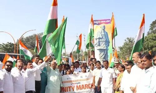 देश की एकता और अखंडता के लिए हाथ मिलाएं: MP Ramesh Jigajinagi