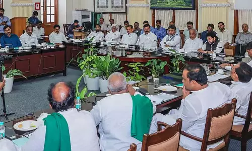 गरीबों के लिए पानी नहीं, केवल खड़ी फसलों के लिए: ICC सलाहकार समिति की बैठक में फैसला गरीबों के लिए पानी नहीं, केवल खड़ी फसलों के लिए: ICC सलाहकार समिति की बैठक में फैसला