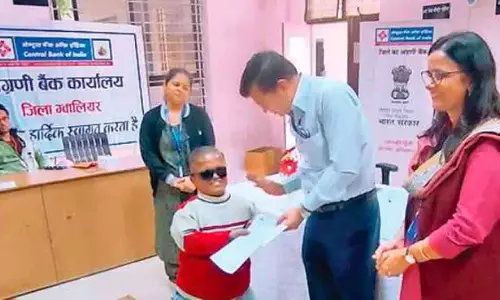 Gwalior में पुराने बैंक खाते से व्यक्ति को मिला 3.8 लाख रुपये का पैसा