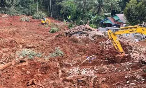 मध्य जावा में भूस्खलन से तबाही: 11 की मौत मध्य जावा में भूस्खलन से तबाही: 11 की मौत