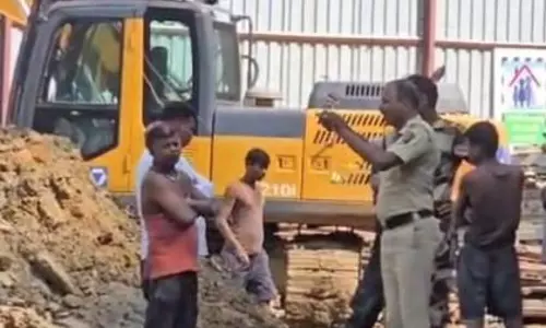 Mumbai: निर्माण स्थल पर मिट्टी ढहने से दो मजदूरों की मौत, तीन घायल