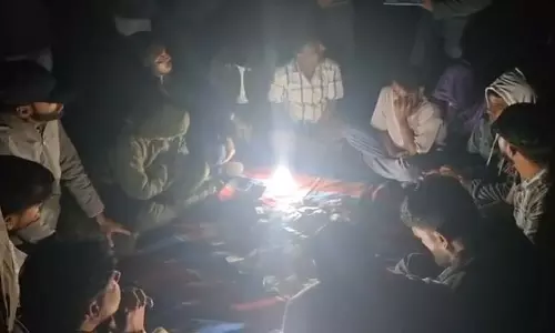CG BREAKING: पुलिस की आधी रात की बड़ी रेड, 13 जुआरी गिरफ्तार
