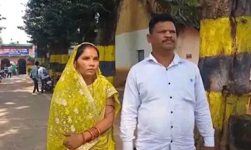Dhenkanal में नौकरी में धोखाधड़ी के आरोप में होमगार्ड गिरफ्तार Dhenkanal में नौकरी में धोखाधड़ी के आरोप में होमगार्ड गिरफ्तार