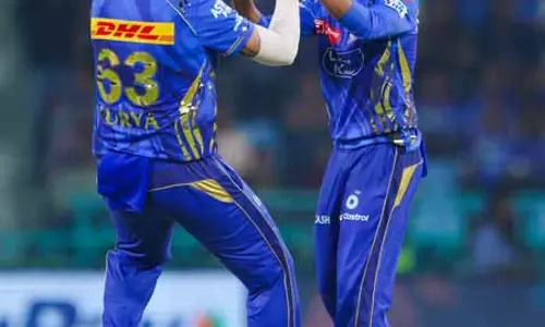 चोट की वजह से विग्नेश पुथुर को मुंबई इंडियंस ने किया रिलीज, रिहैब में करेगी मदद चोट की वजह से विग्नेश पुथुर को मुंबई इंडियंस ने किया रिलीज, रिहैब में करेगी मदद
