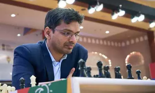 फिडे विश्व कप 2025: अर्जुन ने अरोनियन को हरा क्वार्टर फाइनल में जगह बनाई फिडे विश्व कप 2025: अर्जुन ने अरोनियन को हरा क्वार्टर फाइनल में जगह बनाई