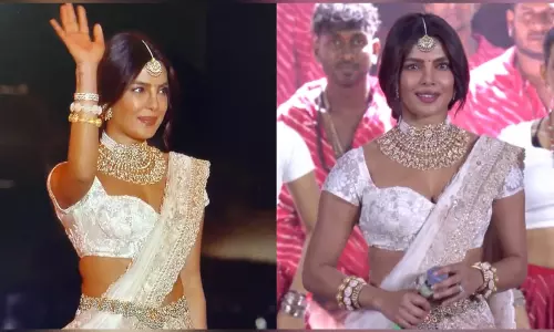 Priyanka Chopra ने ग्लोबट्रॉटर इवेंट में देसी गर्ल अंदाज में किया स्वागत