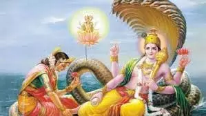 Utpanna Ekadashi Upay: उत्पन्ना एकादशी पर करें तुलसी के ये शक्तिशाली उपाय, विष्णु जी लक्ष्मी जी होंगे प्रसन्न Utpanna Ekadashi Upay: उत्पन्ना एकादशी पर करें तुलसी के ये शक्तिशाली उपाय, विष्णु जी लक्ष्मी जी होंगे प्रसन्न