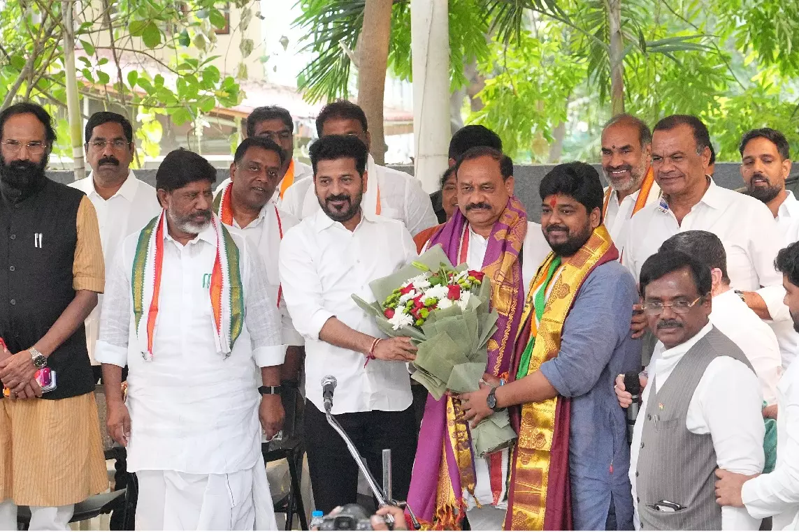 Telangana CM ने कहा, उपचुनाव में जीत कांग्रेस सरकार के प्रदर्शन का प्रमाण Telangana CM ने कहा, उपचुनाव में जीत कांग्रेस सरकार के प्रदर्शन का प्रमाण
