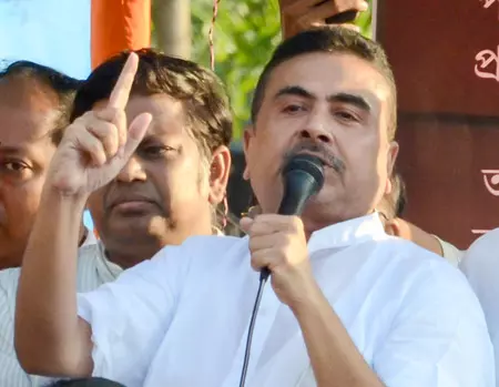 टीएमसी पर भड़के सुवेंदु अधिकारी, भाजपा नेता अजय रॉय की गिरफ्तारी को बताया अवैध टीएमसी पर भड़के सुवेंदु अधिकारी, भाजपा नेता अजय रॉय की गिरफ्तारी को बताया अवैध