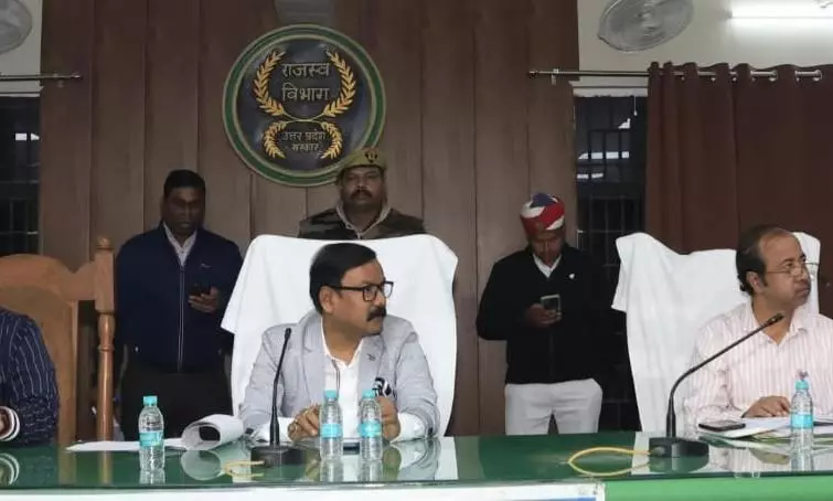 Bareilly: एसआईआर मॉनिटरिंग के लिए अधिकारियों को दिए सख्त निर्देश Bareilly: एसआईआर मॉनिटरिंग के लिए अधिकारियों को दिए सख्त निर्देश