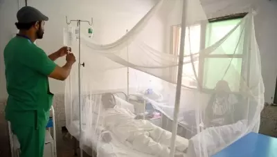 बार-बार मंत्री बदलने से Pakistan का स्वास्थ्य सेवा क्षेत्र चरमरा रहा है बार-बार मंत्री बदलने से Pakistan का स्वास्थ्य सेवा क्षेत्र चरमरा रहा है