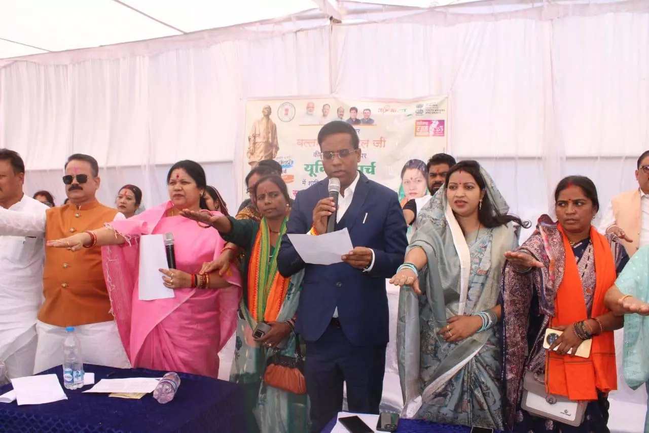 गोपालपुर में यूनिटी मार्च का भव्य आयोजन गोपालपुर में यूनिटी मार्च का भव्य आयोजन