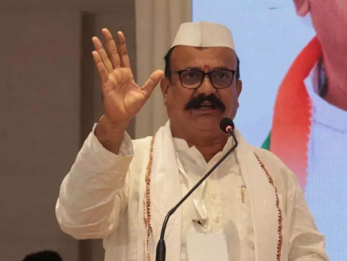 रोओ मत, लड़ो! बिहार के नतीजों के बाद कांग्रेस ने Mumbai में झंडा फहराने का किया आग्रह रोओ मत, लड़ो! बिहार के नतीजों के बाद कांग्रेस ने Mumbai में झंडा फहराने का किया आग्रह
