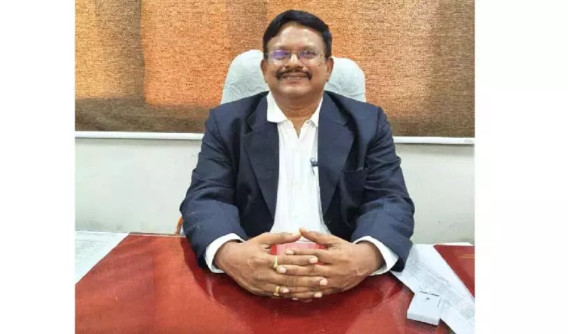 डॉ. पेंडेम वेंकटरमण ने सूर्यापेट DMHO का पदभार ग्रहण किया डॉ. पेंडेम वेंकटरमण ने सूर्यापेट DMHO का पदभार ग्रहण किया
