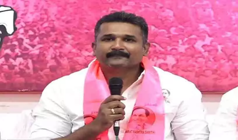 BRS प्रवक्ता मन्ने कृषांक को ऑनलाइन धमकी मिली BRS प्रवक्ता मन्ने कृषांक को ऑनलाइन धमकी मिली