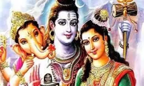 Som Pradosh Vrat 2025: नवंबर में कब है ‘सोम प्रदोष व्रत’? नोट कर लें सही डेट, पूजा विधि और महामंत्र