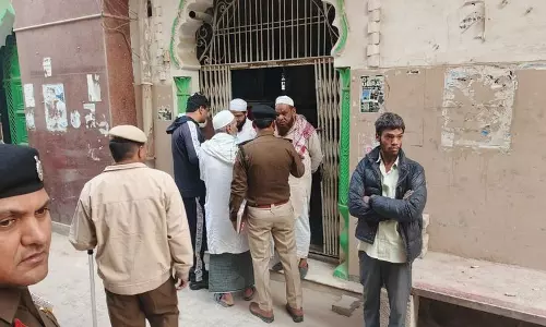 Haryana : जांच एजेंसियों ने नूह के एक और डॉक्टर और मौलवी को हिरासत में लिया Haryana : जांच एजेंसियों ने नूह के एक और डॉक्टर और मौलवी को हिरासत में लिया