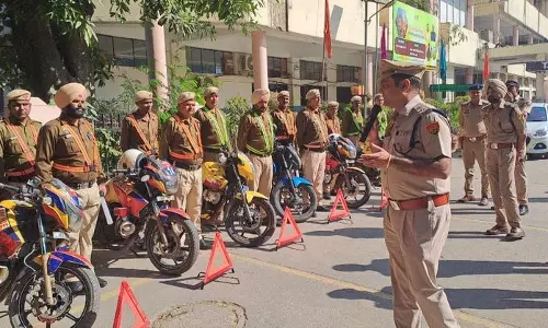 Yamunanagar में सर्दियों में सड़क सुरक्षा बढ़ाने के लिए 10 राइडर बाइक तैनात