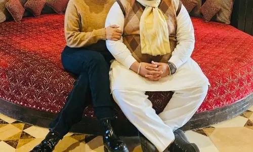 IPS अधिकारी ज्योति यादव की अपने पति, पंजाब के शिक्षा मंत्री हरजोत बैंस को भावभीनी श्रद्धांजलि IPS अधिकारी ज्योति यादव की अपने पति, पंजाब के शिक्षा मंत्री हरजोत बैंस को भावभीनी श्रद्धांजलि