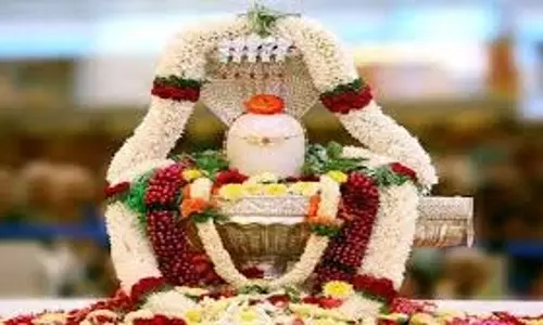 Som Pradosh Vrat 2025: कल शिव भक्तों के लिए खास दिन, जानें सोम प्रदोष व्रत में क्या करें क्या नहीं