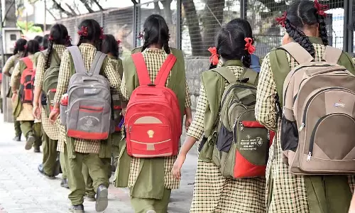 हाई स्कूल के लिए भी व्याख्याता के पाठ: नियमों में संशोधन का प्रस्ताव हाई स्कूल के लिए भी व्याख्याता के पाठ: नियमों में संशोधन का प्रस्ताव