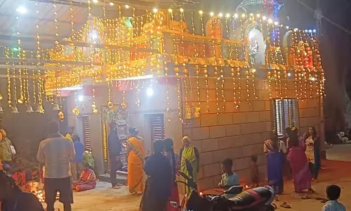 Chintamani : गंगम्मा मंदिर में दीपोत्सव