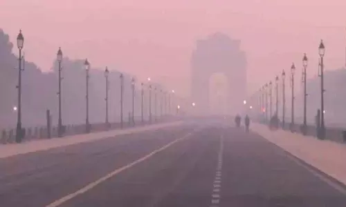 Delhi प्रदूषण की चपेट में.. वायु गुणवत्ता बेहद खराब
