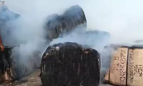 धान खरीदी में आगजनी की घटना, बारदान जलकर खाक