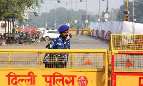 एनआईए को मिली बड़ी सफलता, आत्मघाती हमलावर का सहयोगी गिरफ्तार एनआईए को मिली बड़ी सफलता, आत्मघाती हमलावर का सहयोगी गिरफ्तार