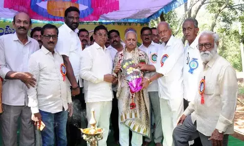 गरीब लोगों की मदद करें: Bollam Mallaiah Yadav