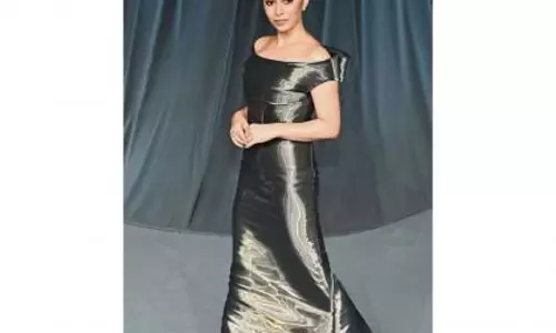 Cristin Milioti इन योर ड्रीम्स में वैवाहिक समस्याओं से निपटने पर Cristin Milioti इन योर ड्रीम्स में वैवाहिक समस्याओं से निपटने पर