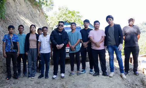 Mizoram: लॉन्ग्टलाई डीसी ने जलजनित रोग प्रभावित क्षेत्रों का दौरा किया Mizoram: लॉन्ग्टलाई डीसी ने जलजनित रोग प्रभावित क्षेत्रों का दौरा किया