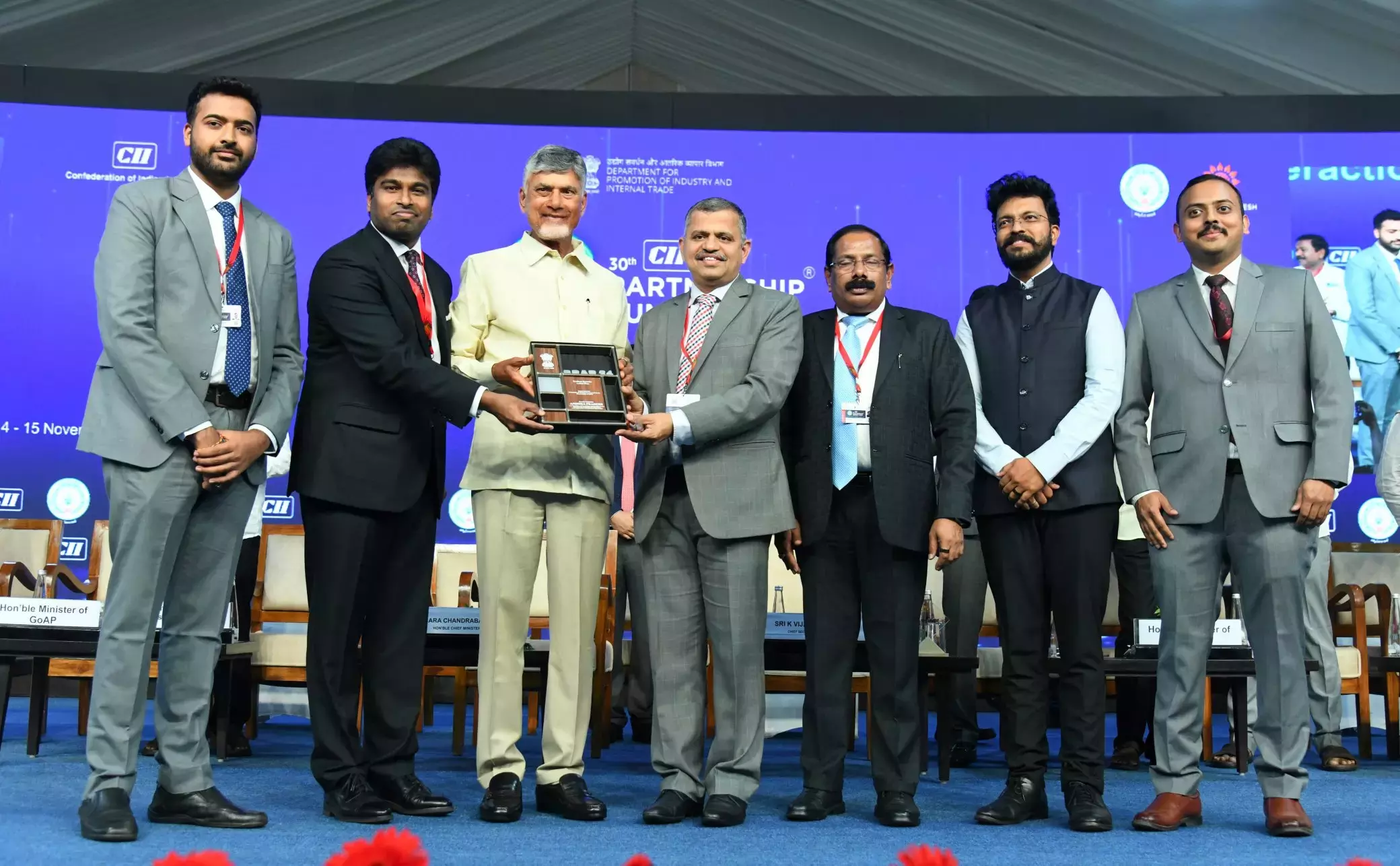Andhra Pradesh : सीआईआई शिखर सम्मेलन में 13.25 लाख करोड़ रुपये का निवेश हुआ मुख्यमंत्री Andhra Pradesh : सीआईआई शिखर सम्मेलन में 13.25 लाख करोड़ रुपये का निवेश हुआ मुख्यमंत्री