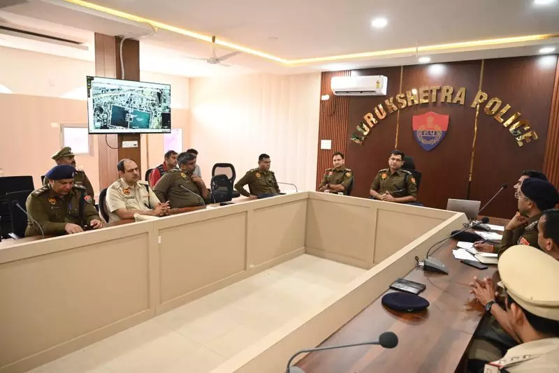 Kurukshetra एसपी ने कहा, अंतर्राष्ट्रीय गीता महोत्सव के लिए कड़ी सुरक्षा व्यवस्था Kurukshetra एसपी ने कहा, अंतर्राष्ट्रीय गीता महोत्सव के लिए कड़ी सुरक्षा व्यवस्था