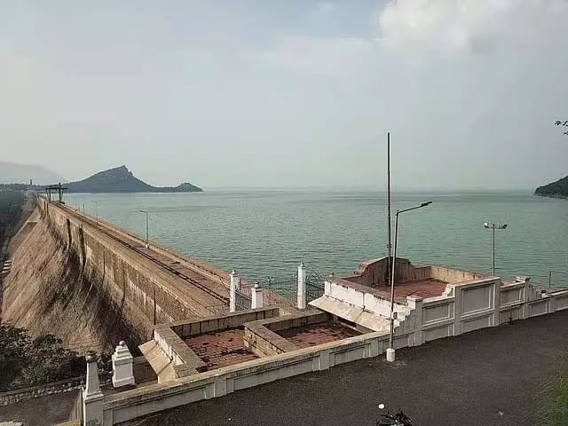 Tamil Nadu : मेट्टूर बांध की स्थिति Tamil Nadu : मेट्टूर बांध की स्थिति